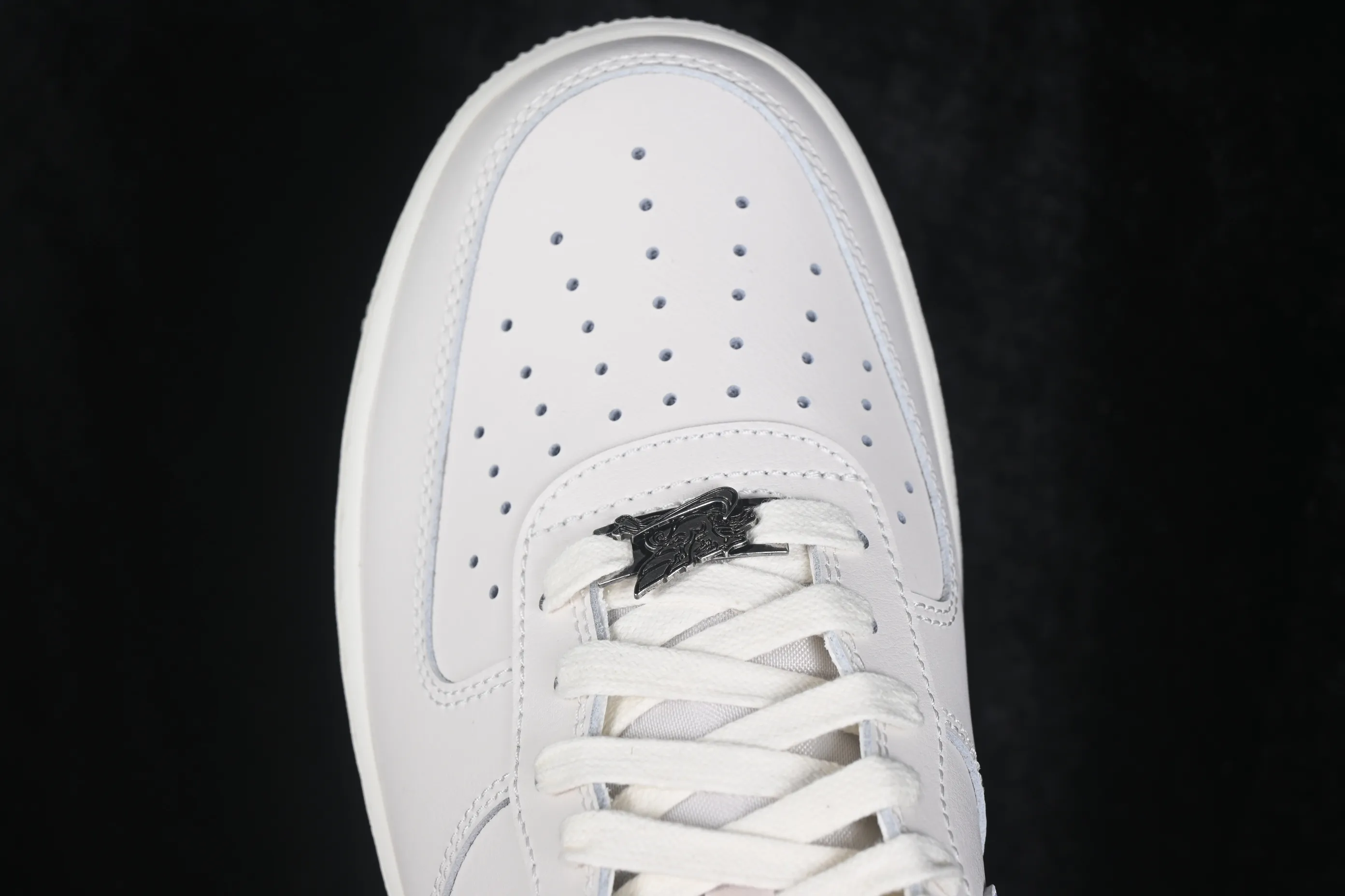 All categories Nk Air Force 1 Air Force series Nk Air Force 1 Low Air Force low-top GX foreign trade version Nike Air Force 1'07 Low Year of the Horse limited edition Air Force 1 low-top casual sneakers IQ1119-011